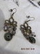 B94 - magnifiques boucles d'oreilles en métal de couleur bronze avec cabochon en verre, perles en cristal et métalliques style baroque 