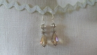 B24- magnifiques boucles d'oreilles en métal argenté de style romantique avec une perle en cristal de swarovski "champagne" en forme 