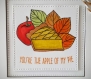 Carte automnale tarte aux pommes et feuillages 