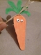 Marque place en forme de carotte pour 