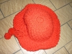 Bonnet chapeau tricote main en laine rouge