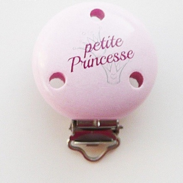 Pince clip attache tétine bois petite princesse rose : couture