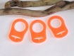 Anneau adaptateur silicone orange pour attache tétine 