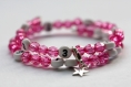 Bracelet d'allaitement sur fil à mémoire de forme de 55mm avec perles en acrylique de couleur rose 