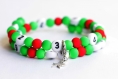 Bracelet d'allaitement sur fil à mémoire de forme de 55mm avec perles en acrylique de couleur vert et rouge 