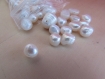 Sachet de 20g de perles en verre couleur nacré 