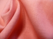 Coupon de tissu frou-frou lin rose saumon 