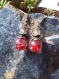 Boucles d'oreilles bronze, perle lampwork rouge et or 