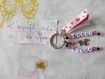Porte clés en perles lettres design trio de rubans: "merci atsem" idéal pour offrir 