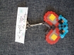 Porte clés en perles hama: papillon cadeau de pâques 