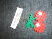 Porte clés en perles hama : petites cerises 