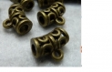 Lot de 10 bélières couleur bronze antiques style tibétain 9 mm x 12 mm 