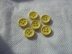 Lot de 6 boutons jaunes 4 trous 12 mm 