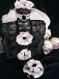 Bouteille verre décorative shabby chic rétro boudoir mousseline de soie rose poudrée dentelle 