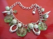 Bracelet breloques et perles vertes