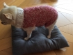 Pull laine rose chine et blanc .pour chihuahua environ 1 kg 500 