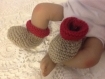 Chaussons bebe 0/6 mois et +... tricot laine bordeaux et taupe 