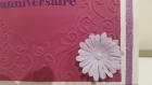 Carte blanche et rose "joyeux anniversaire" 