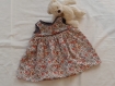 Petite robe sans manche boutonnée au dos en coton style liberty taille 6 mois 