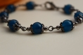 Bracelet "angelca", darkfantasy, jade bleu canard et métal noir 