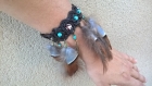 Bracelet "etiana", amérindien en gemmes, cuir et plumes 