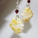 Boucles d'oreilles en origami en forme de lotus jaune et blanc 