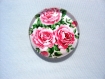 Cabochon en verre roses ouvertes rose fuchsia vert 25 mm 
