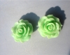 2 perles fleur en résine vert d'eau 18 mm 