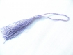 Grand pompon pampille mauve en polyester de 13 cm 