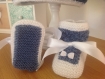 Brassière bébé et chaussons bleue denim et blanche layette taille 3 mois 