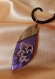 Collier pendentif en bois avec motif fleur 