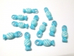 10 pendentifs acrylique forme bonbon 21x7mm couleur bleu 