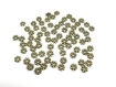 100 perles intercalaire fleur en métal 4mm couleur bronze 