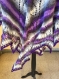 Grand châle multicolore tricote à la main 