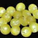 B44e1r / mercerie boutons plastique blanc et jaune 12mm vendus à l'unité 