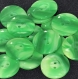 B35a1r / mercerie boutons plastique vert marbré irisé 22mm vendus à l'unité 
