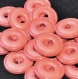 B32d3r / mercerie boutons ronds coloris brique 26mm vendus à l'unité 