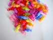 Lot de 10 breloques bonbons multicolores en acrylique 