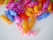 Lot de 10 breloques bonbons multicolores en acrylique 