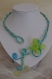 Parure,4 pièces,en fil d'aluminium turquoise et vert agrémentée d'une perle en forme de papillon 