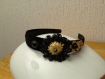 Serre tête headband large velours noir, fleur doré/noir/argent crochetée main,fleur métal perles 
