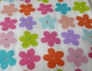 Serviettes en papier - serviettes thème fleur - motif petites fleurs de 7 couleurs différentes 