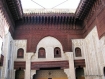 Photo de l’intérieur de la madrassa bouanania a meknès au maroc 