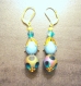 Boucles d'oreille perles en verre bleues,dormeuses dorées