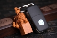 Sculpture en bois pendentif porte-clés, porte-clés de voiture, sculpture sur bois pi xiu 4.5cm*2.0cm - ltk01 