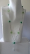 Collier sautoir de perle verte en fimo et acrylique 