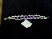 Bracelet en fil de métal avec perles en plastique et fermoirs métal doré - mousqueton - 12 mm 