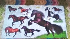 Lot de 8 d'autocollants chevaux mural sur un planche 
