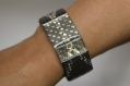 Bracelet effet plaque de métal couleur argent 
