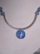 Collier tube métal perle bleue
